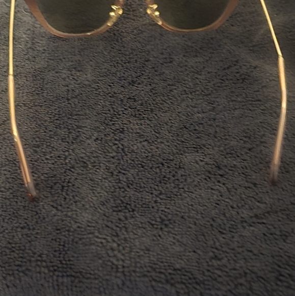 Coach Frame - Picture 2 of 5